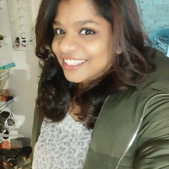 Meet your Posher, Gayathri - Picture 1 of 1